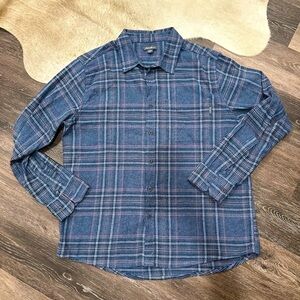 Eddie Bauer Flannel Shirt Men’s XL Blue Plaid Button Front 100% Cotton Soft